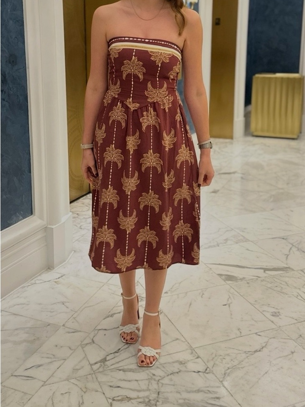 Monteau Strapless Palm-Print Midi Dress in Burgundy and Gold